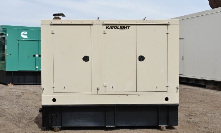 临渭发电机出租-柴油发电机使用电压互感器时的注意事项