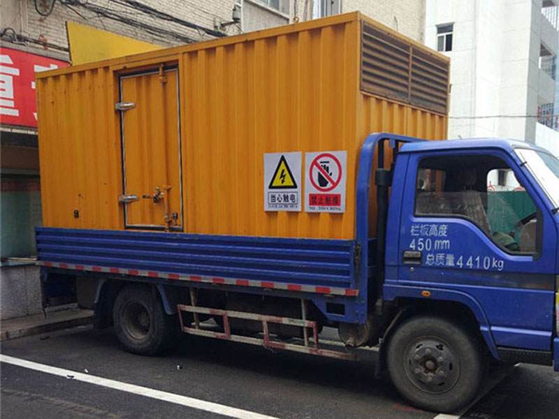 临渭租赁发电机-夏天柴油发电机组租赁高温的原因及解决方法