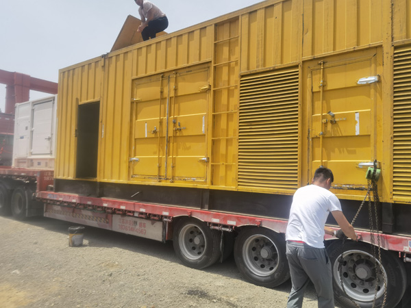 临渭发电机出租100KW发电机需要什么规格的电缆线？