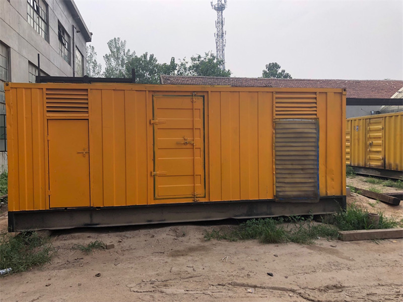 临渭柴油发电机如何判断新机油是否已经完全充满机油滤清器？