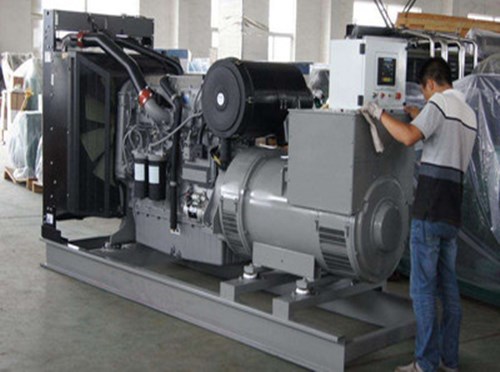 临渭柴油发电机组和储能设备配合使用的案例