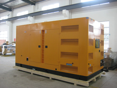 临渭不同类型的发电机组在冬季保养时的注意事项有何差异？